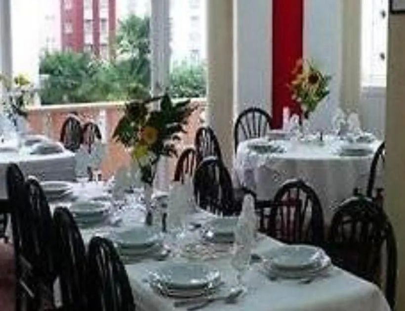 Hotel De Lisieux لورد