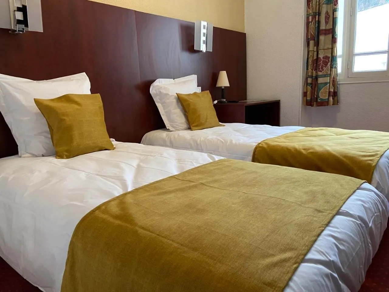 Hotel De Lisieux لورد فرنسا